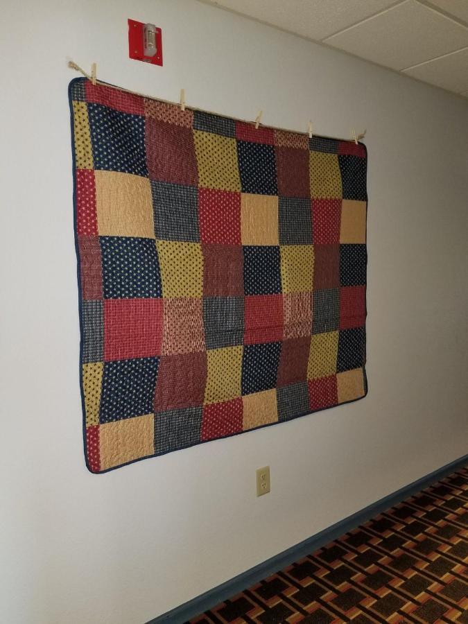 Nappanee Countryside Inn מראה חיצוני תמונה