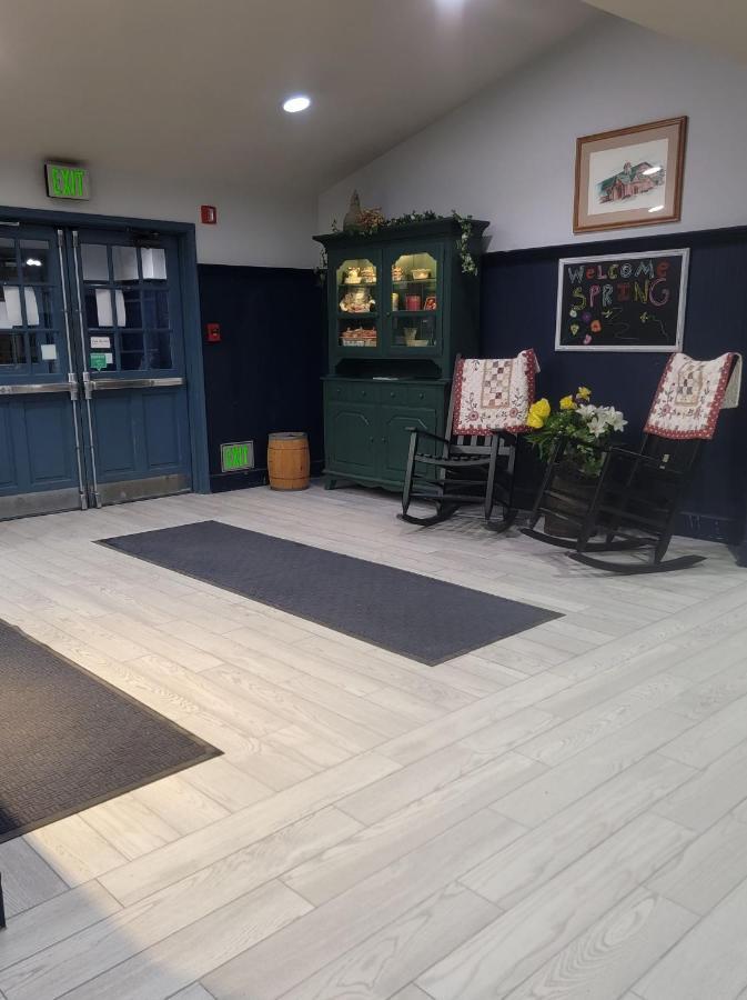 Nappanee Countryside Inn מראה חיצוני תמונה